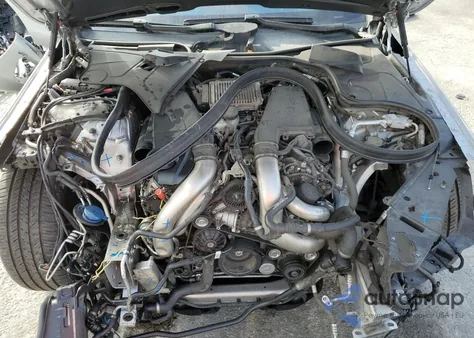 2016 Mercedes-Benz S 550 z USA, uszkodzony, nr VIN WDDUG8CB5GA210161